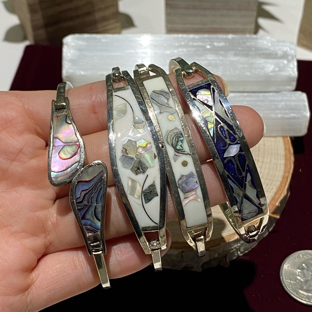 Vintage Alpaca Bracelets bundle of 4! 💙🤍🦋 - Picture 3 of 10